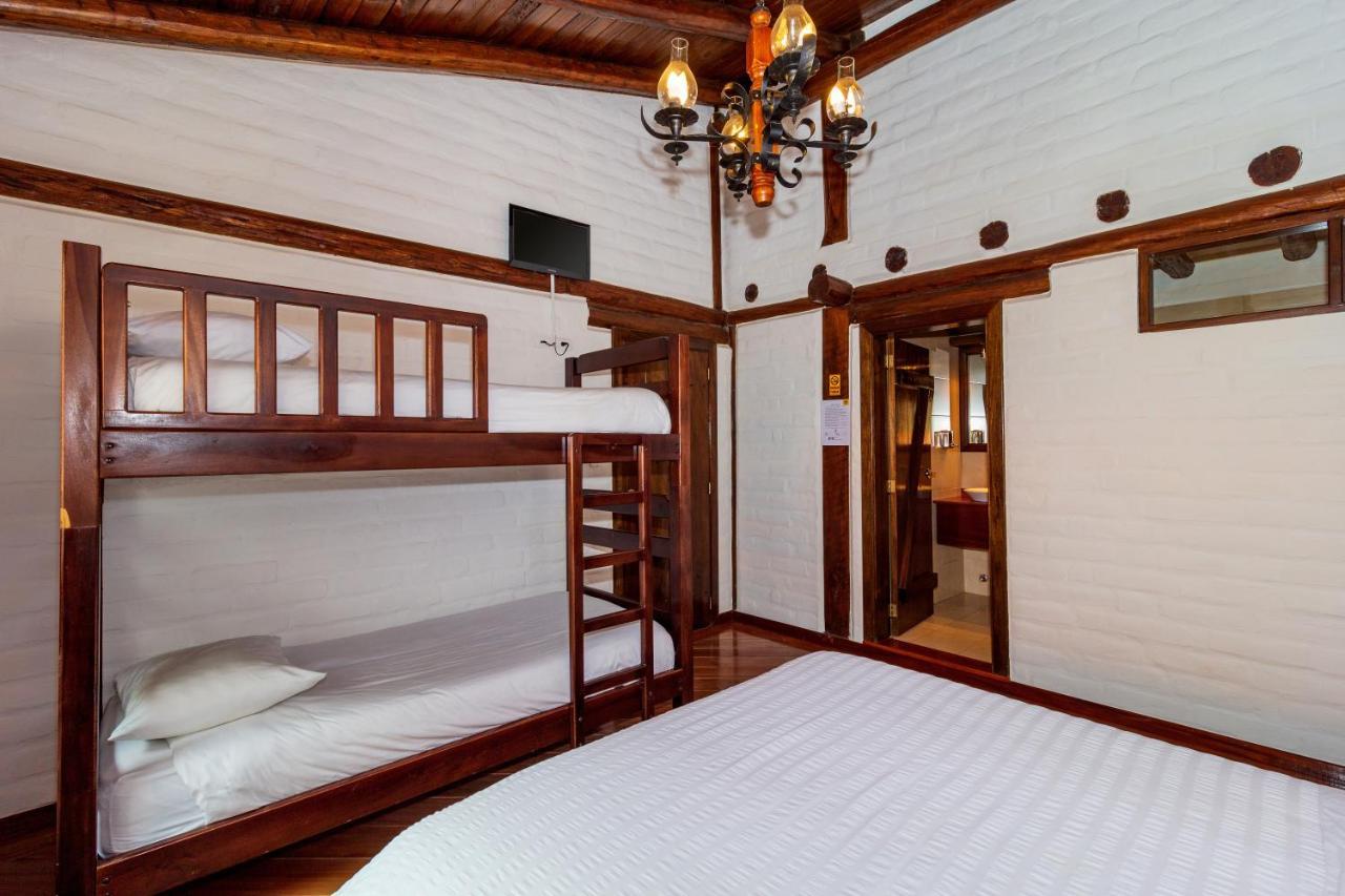 Hotel Ile بانيوس المظهر الخارجي الصورة