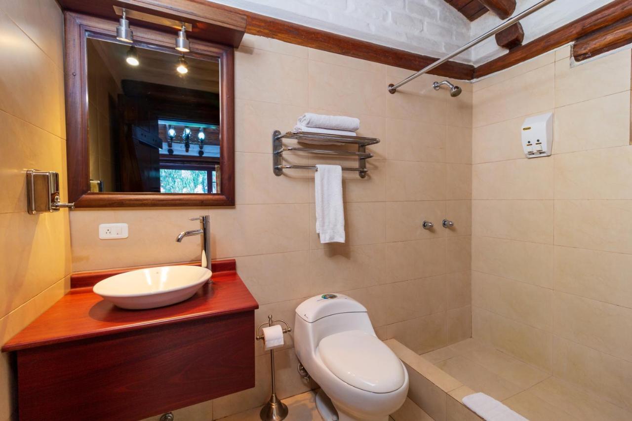 Hotel Ile بانيوس المظهر الخارجي الصورة